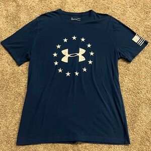 Under Armour Shirt-Size L